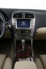 Lexus IS250 2005 года